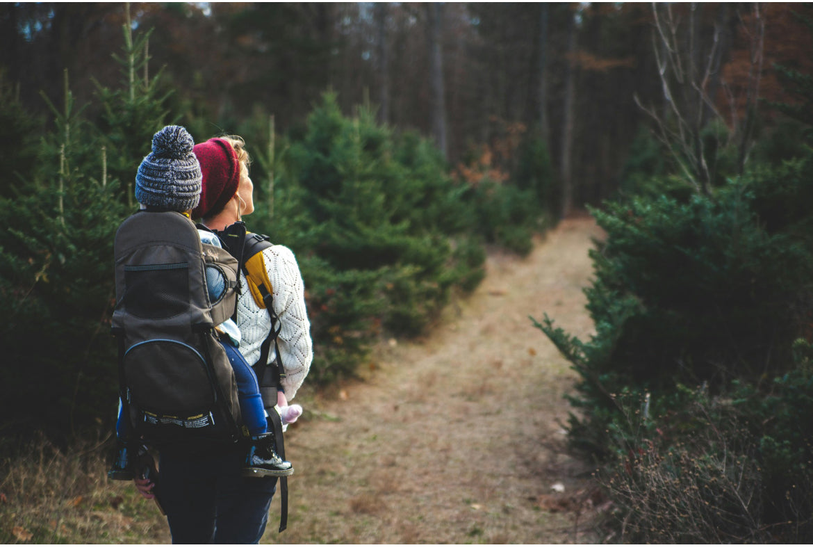 STRESS-FREE TRAVEL! ESSENTIAL TIPS FOR TRAVELING WITH INFANTS AND TODDLERS!